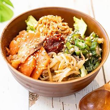 【海鮮】たっぷり野菜+漬け込みサーモンビビンバ
