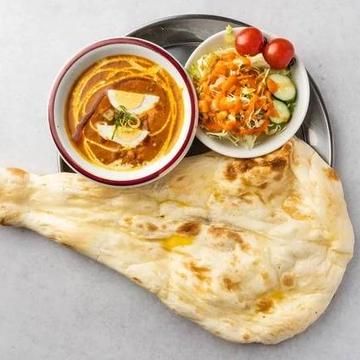 カレー1/ナン又はライス/サラダ/チキンティッカ (1curry/nan or rice/salad/chicken tikka)
