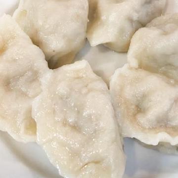 手作り豚肉ニラ水餃子
