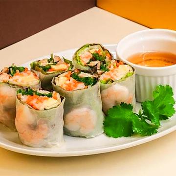 生春巻き(2本)SPRING ROLL