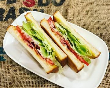 BLTサンド   BLT sandwich