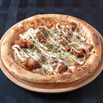 照り焼きチキンのピザ