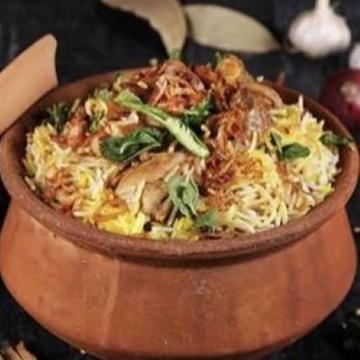 チキンビリヤニ [chicken biryani]