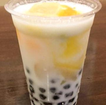 マンゴラッシータピオカ Mango Lassi Tapioca