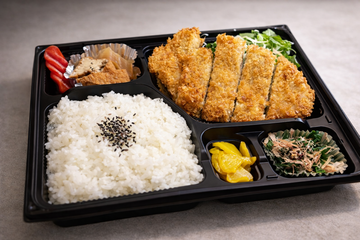 トンカツ定食