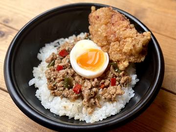 ガパオ+ からあげトッピング