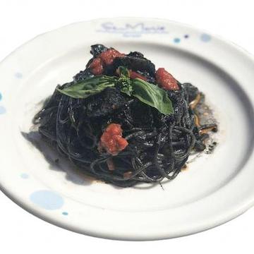 イカスミスパゲッティ