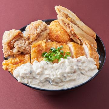 タルタル大判チキン南蛮丼 500 (唐揚2+コロッケ1+春巻1) (タル1)