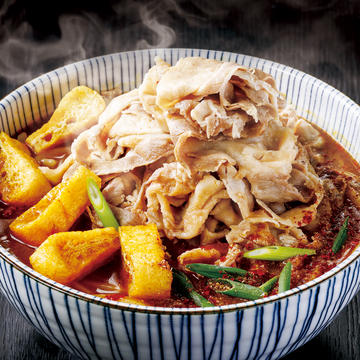 山椒の香りがたまらない “肉増し(2倍)”カレーうどん【深夜】