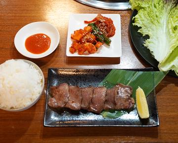 24_牛タン定食