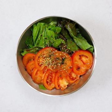 新鮮トマトサラダ