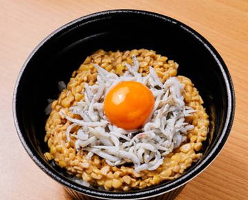 【江ノ島】しらす納豆ごはん [Enoshima Special] Whitebait with Fermented Soybean and Rice