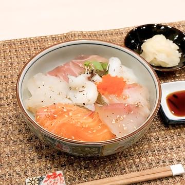 ・おまかせ厳選海鮮丼