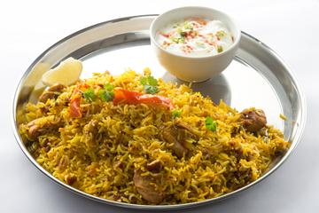 チキン ダム ビリヤニ chicken dum biryani
