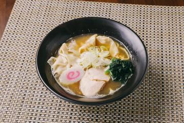 鶏和風醤油ワンタンめん