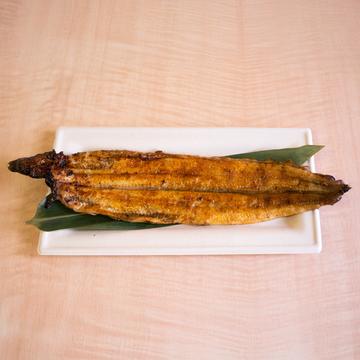 うなぎ白の雅(白焼き・1尾)