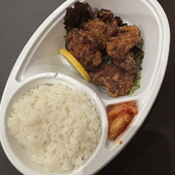 唐揚げ弁当