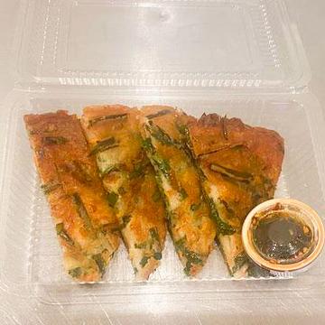 ニラチヂミハーフサイズ