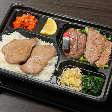 和牛・3種盛り弁当