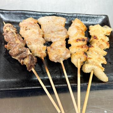 焼き鳥盛り合わせ (塩orタレ) 5本