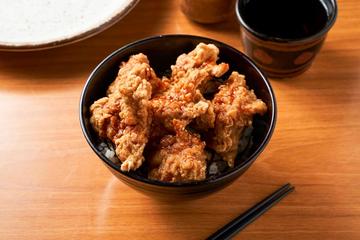 からあげ丼弁当