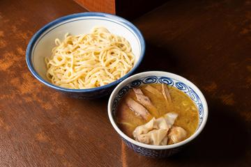 塩つけめん(ワンタン2個入り)