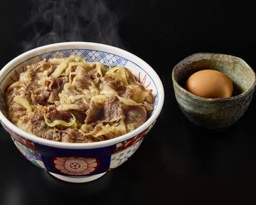 近江牛A5月見牛めし A5 oumibeef bowl original taste with topping raw egg