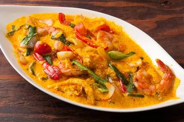 タイ風シーフードカレー炒め Stir Fried Seafood Spicy curry
