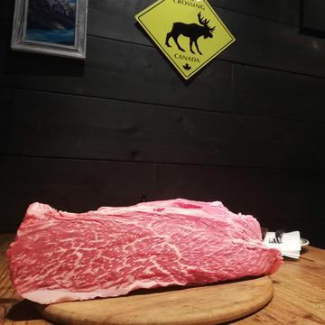 厳選和牛ステーキ300g 自家製オニオンソース付