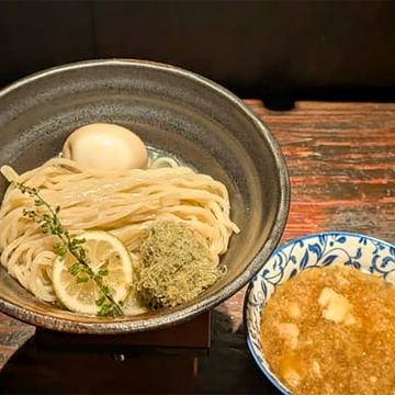 昆布水つけ麺