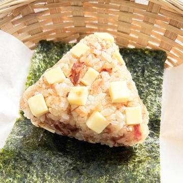 △おかかチーズ Bonito Flakes and Cheese