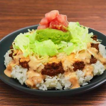 【当店売上No.3】アボカドタコライス