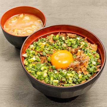 豚玉丼 並盛(手作り味噌汁付き)