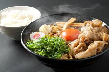 ご飯大盛無料！旨辛肉玉まぜそば・ご飯セット
