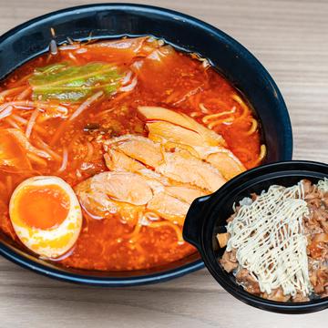 炎旨ラーメン(辛くない)+ミニ鶏チャーマヨ丼セット