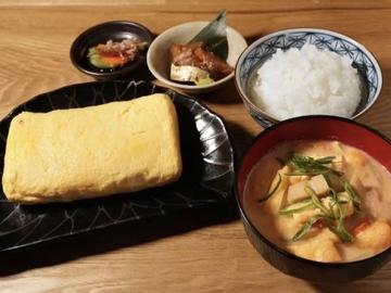 ニューロバタ カタナ食堂 天神西通り店