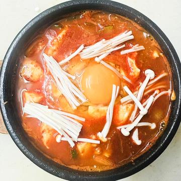 スンドゥブチゲ/Sundubu Jjigae