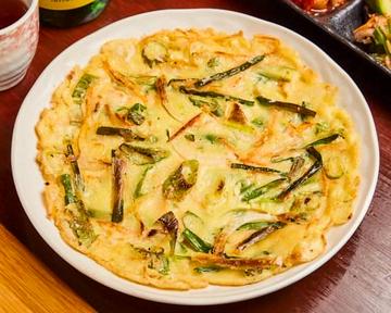 野菜チヂミ Vegetable Buchimgae Korean Pancake