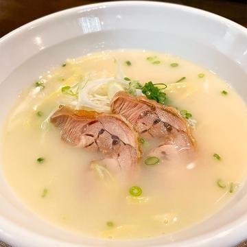 比内地鶏の鶏白湯ラーメン