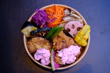 お母さんの唐揚げ弁当(手作り しば漬けたるたる)