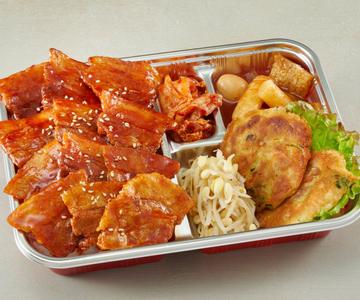 辛豚焼肉弁当