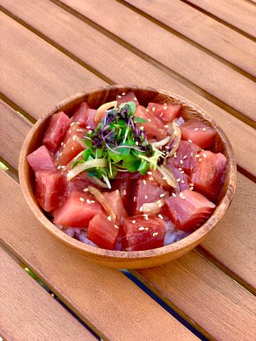 まぐろのポキボウル(赤身) AHI POKE BOWL