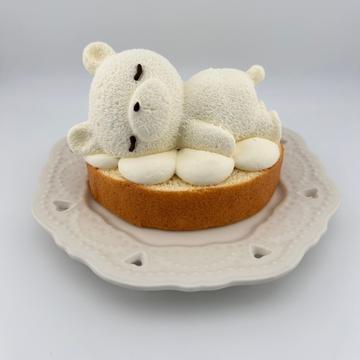 くまのレアチーズムースケーキ