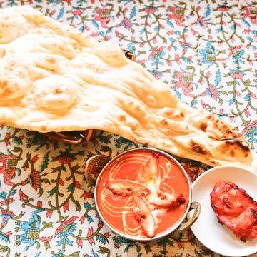 選べるカレーランチ＆タンドリーチキン(ナン/ライス付)- Lunch Curry + Naan/Rice + Tikka