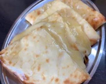チーズナン cheese nan