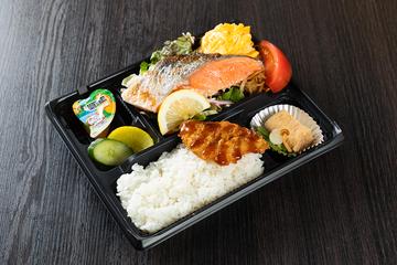 焼鮭弁当