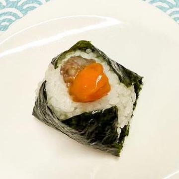肉味噌卵黄醤油漬けおにぎり   Nikumiso egg yolk pickled in soy sauce