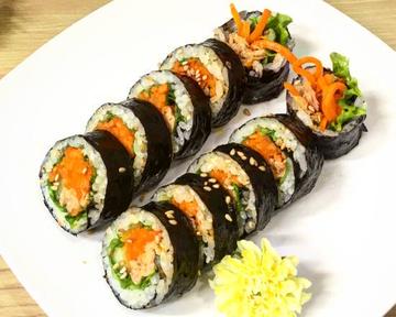 【当店人気No.4】ツナマヨキンパ Tuna Kimbap  金槍魚蛋黄紫菜卷