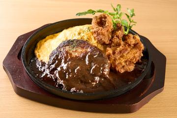ハンバーグ＆唐揚げオム