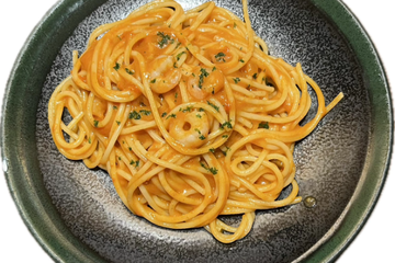 エビとトマトのクリームパスタ